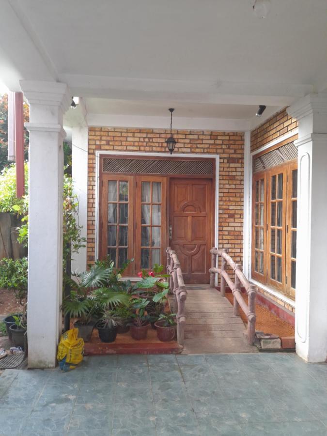 מלון היקדואה Ceylon Casa מראה חיצוני תמונה