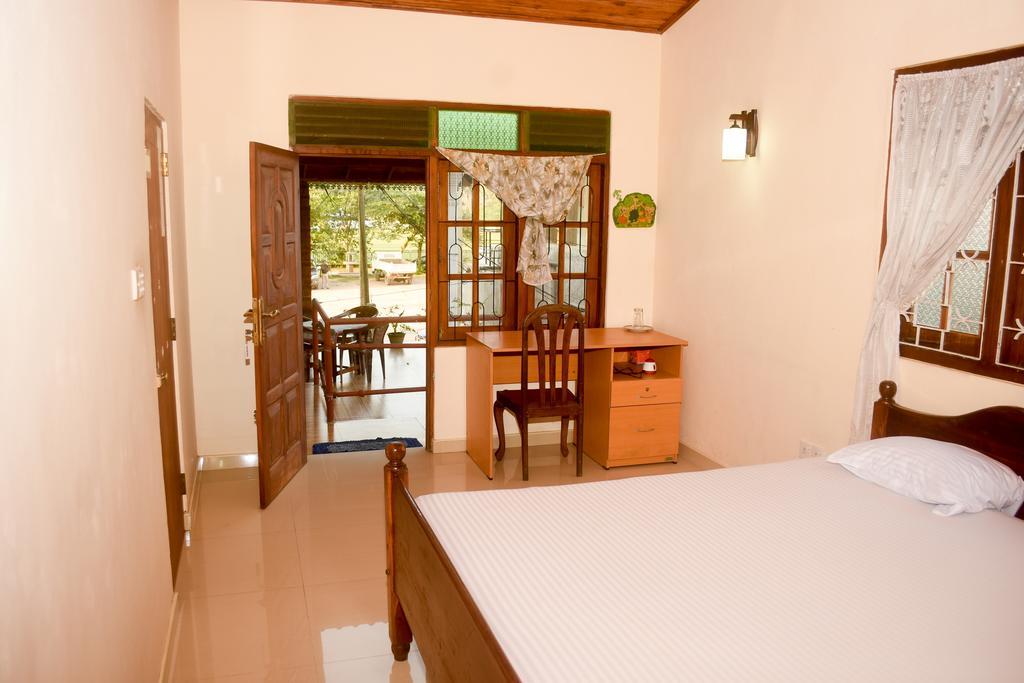 מלון היקדואה Ceylon Casa מראה חיצוני תמונה