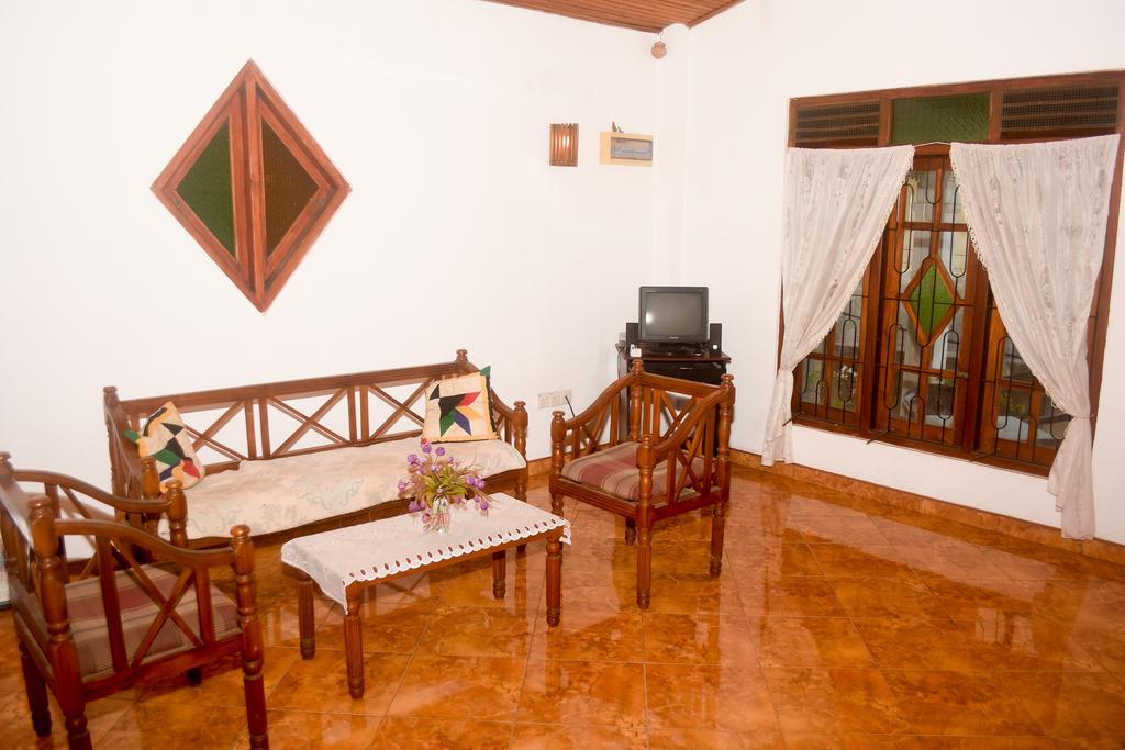מלון היקדואה Ceylon Casa מראה חיצוני תמונה